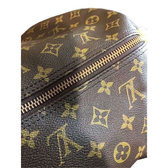 Louis Vuitton Monogram Keepall 60 Travel Duffle with Luggage Tag - Picture 9 of 16
